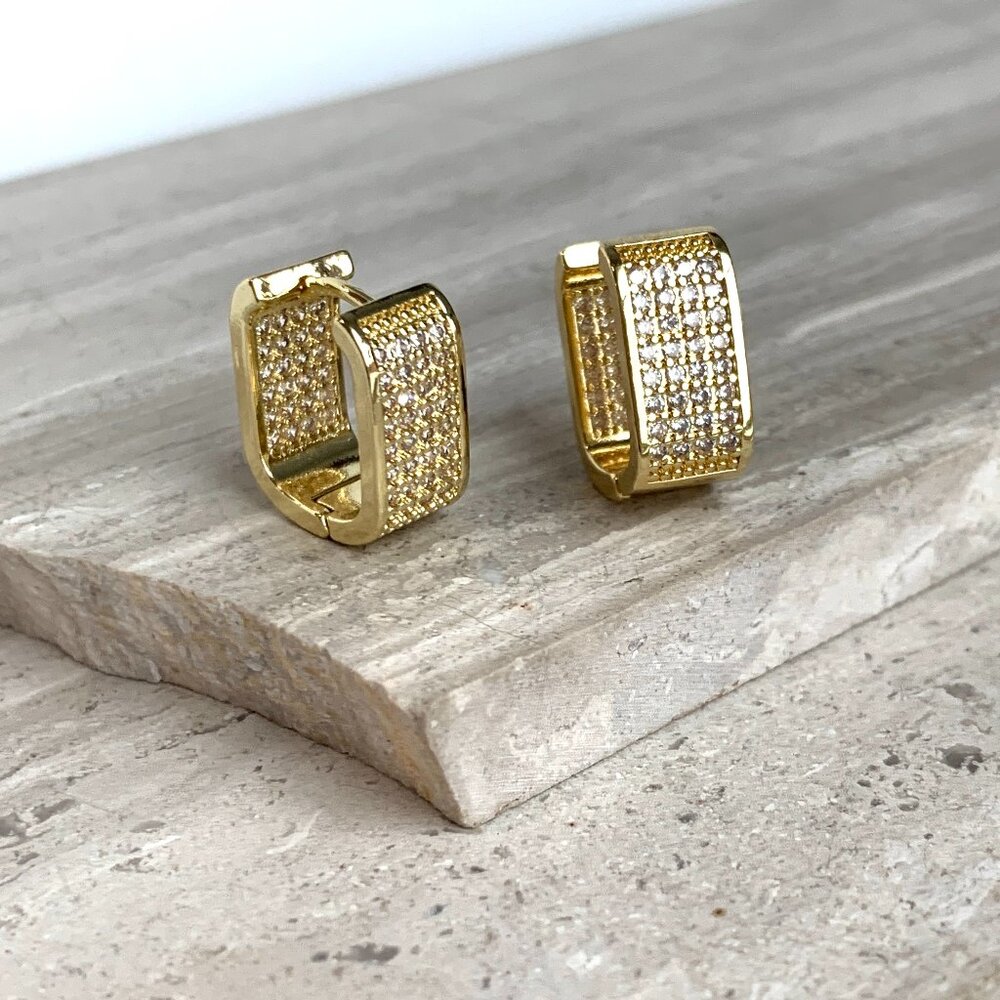 NEW~ Anthropologie Pave Crystal Box Huggie Hoop Earrings